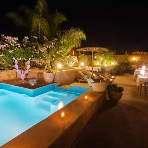 4* Riad Hizad